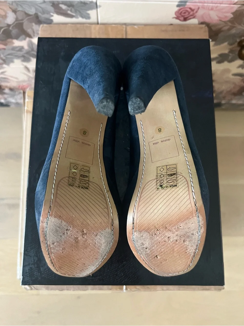 Dolce Vita elegant navy